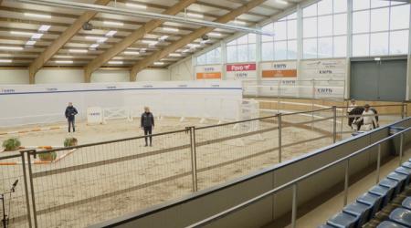 398. TRUSSARDI VD VIJFSPRONG