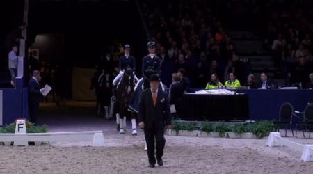 Governor wint VHO Trofee Dressuur