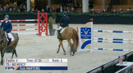 090. SAMBUCCI DE MUZE