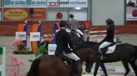 069. DOMINANCER W - Tweede manche