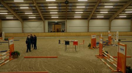 01. Seagram 02. Springfield VDL 03. Salerno