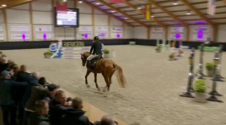 97. R CARIBOU VD DASSENHEIDE